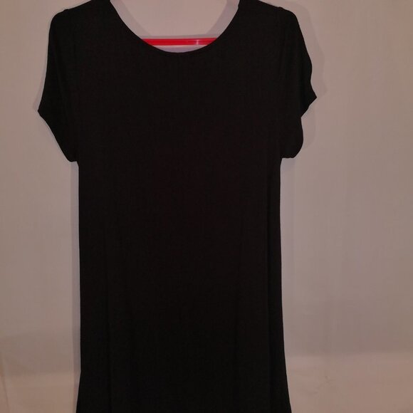 2 / $30.00 - Guilty Ladies Size Large Black Short Sleeve Lightweight Dress/Tunic - Picture 2 of 5